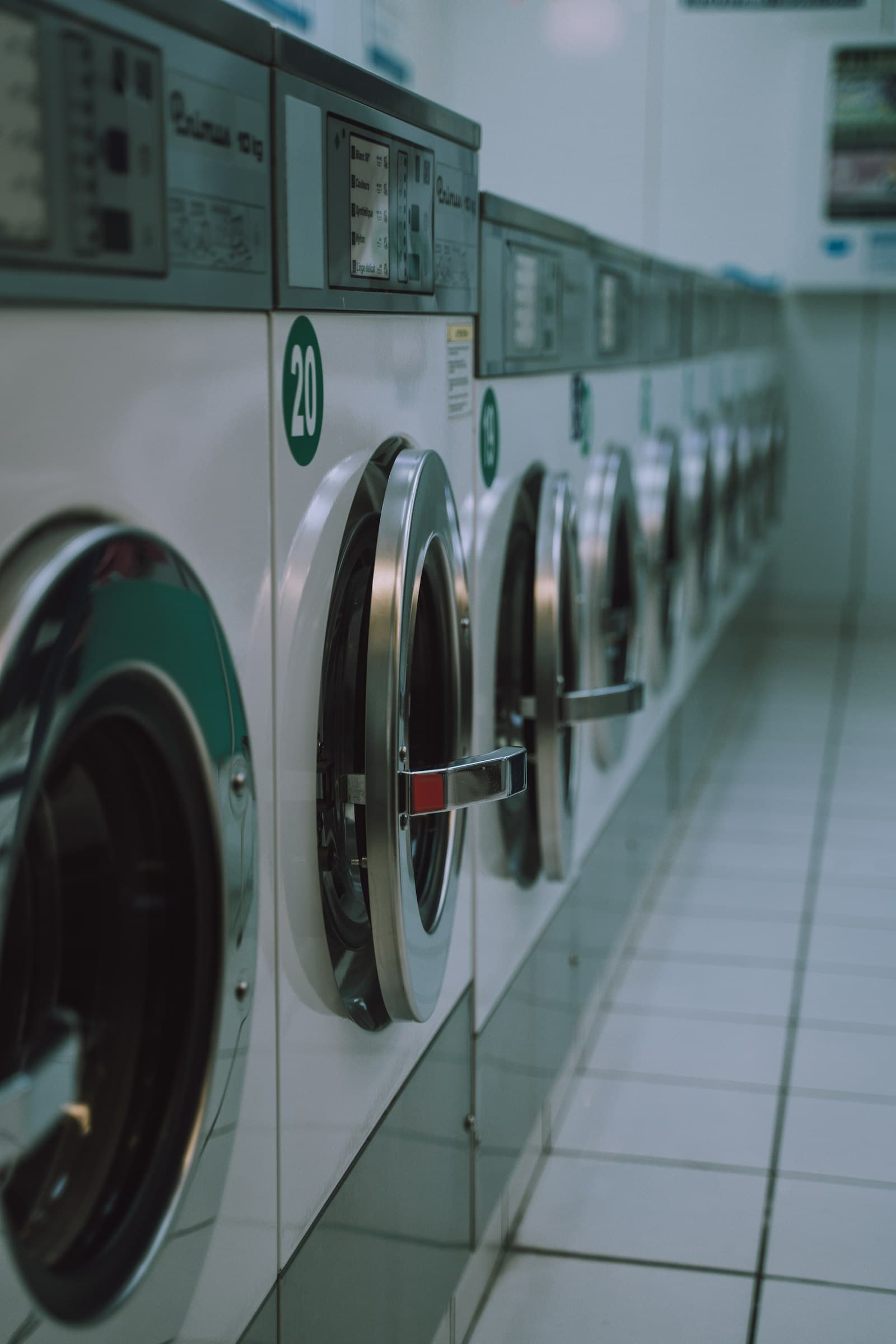 Front Load Washer with Perfect Steam